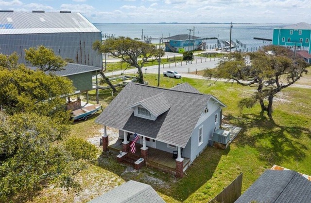 Harkers Island Waterview Cottage