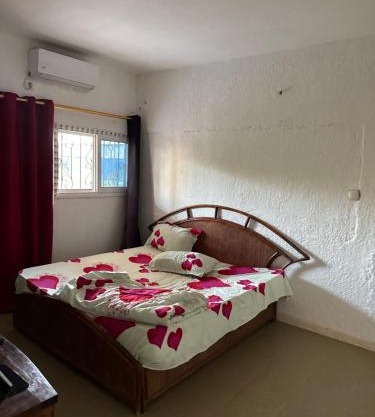 Haus in der natur 15 mn vom Flughafen Diass