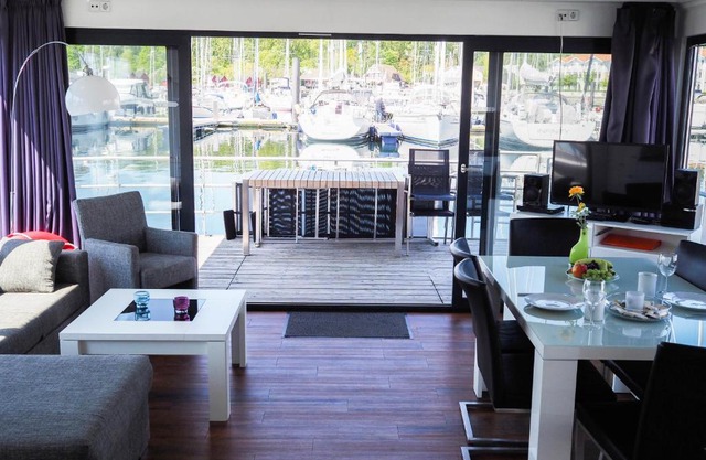 Hausboot Ostsee Boltenhagen - WELL Hausboote LP2