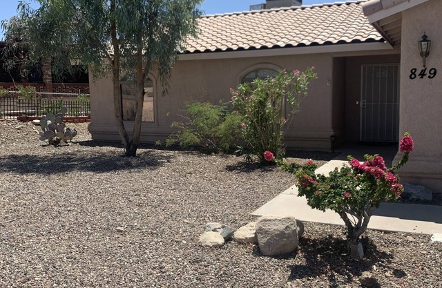 Havasu Lake View Home - Alquiler Mensual - Escapar de la nieve y disfrutar del exterior