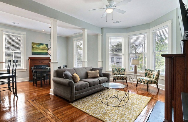 Ubicación increíble! Este maravilloso apartamento Abercorn lo tiene todo