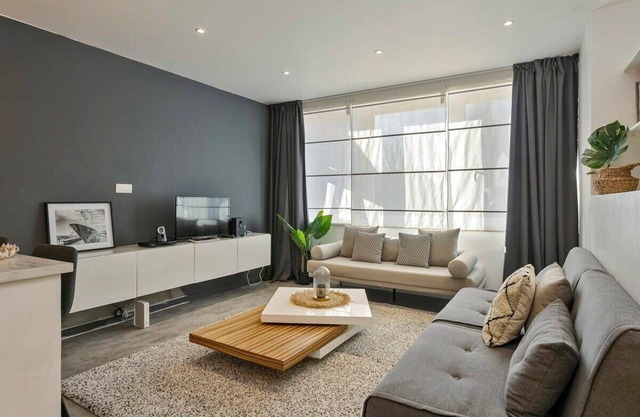 Heavenly apartment with cosy patio near the beach