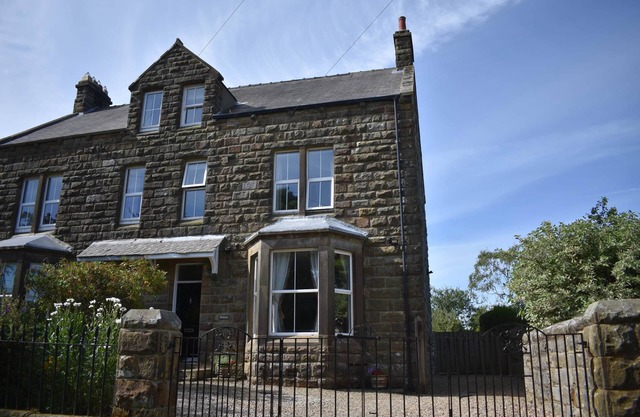 Impresionante propiedad en el corazón de los páramos de Yorkshire con vistas impresionantes.