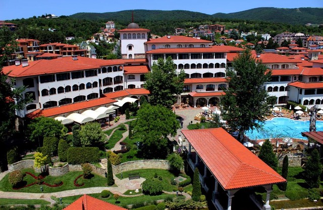 Helena Park - Ultra All Inclusive