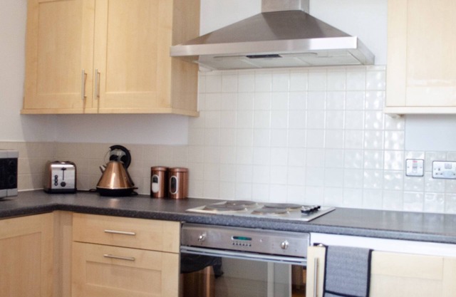 Henry Street - Apt 22