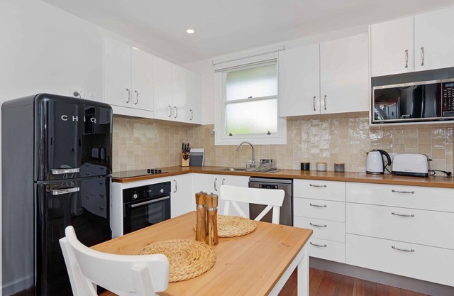 HIGH TIDE2- PARK VIEWS