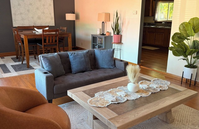 Fall Color Tour Base w/ Trailer Parking & Outdoor Adventure Nearby