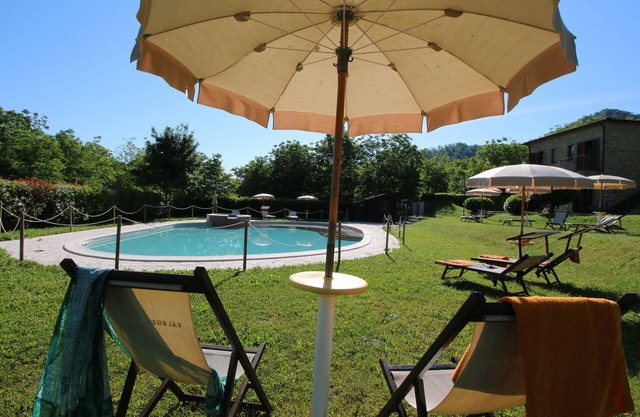 Retiro con vista a la colina y piscina