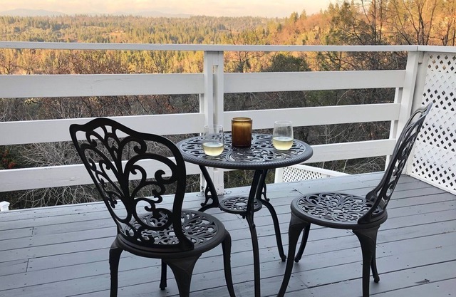 Hilltop Oasis with Spectacular View