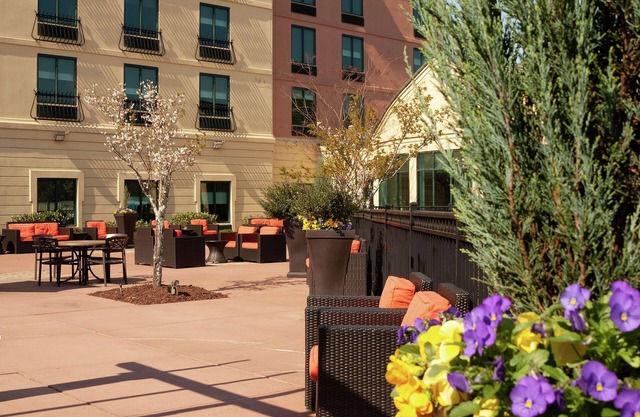 Hilton Garden Inn Atlanta Airport/Millenium Center