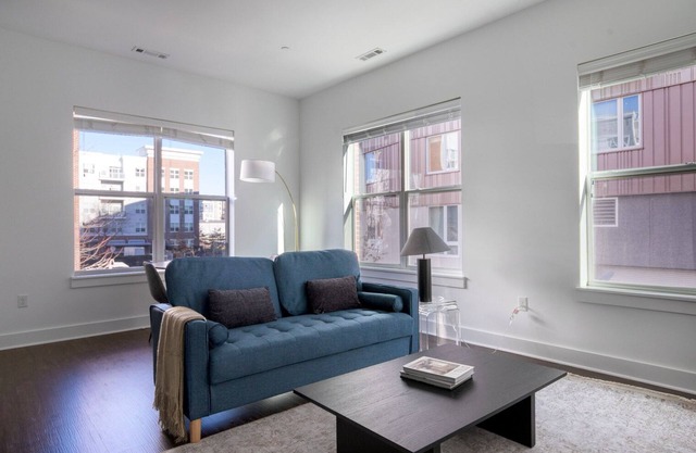 Hip Alewife 2BR w/ Gym & W/D, nr Red Line, by Blueground