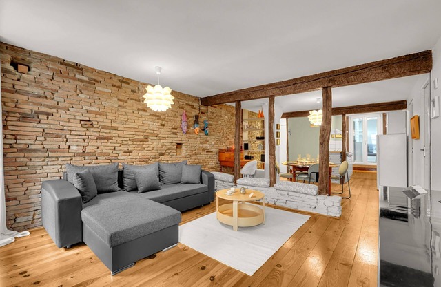 Hippolyte - Appt avec terrasse couverte