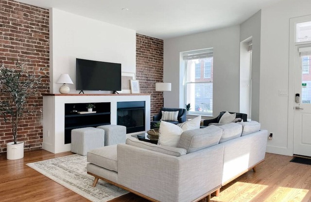 Historic 1900's Townhome with a Modern Flair