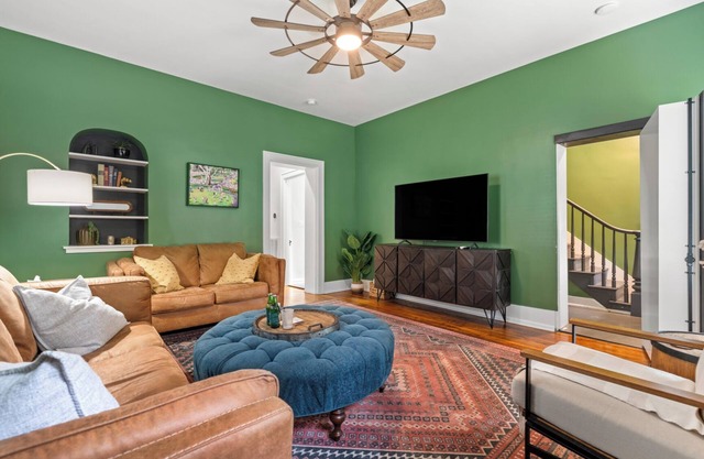 Historic 1909 Gem / Modern Comfort on the Bourbon Trail