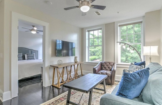 Historic Building with Bakery and Restaurant