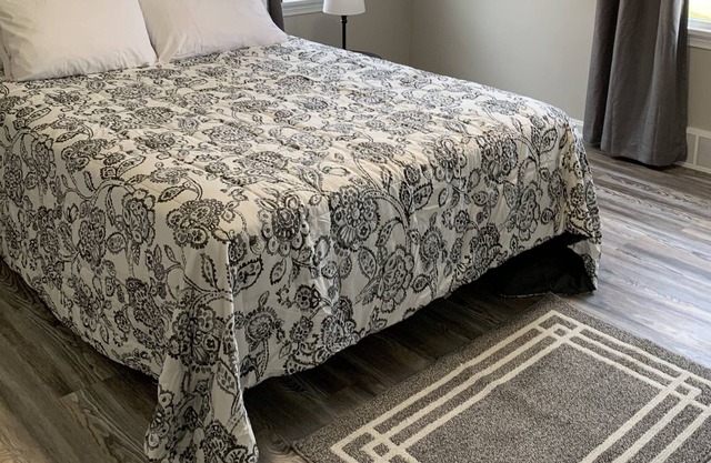 Historic Downtown Bedford