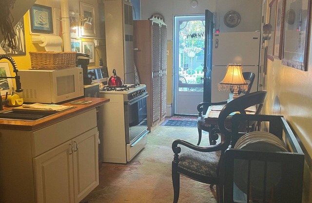 Historic French Farm 1861 Victorian with Award Winning Gardens