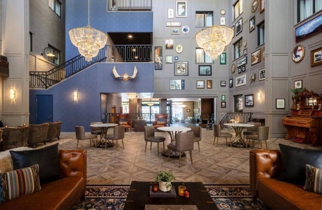 Historic View, Hotel Maxwell Anderson, Brewpub Onsite, Walk to Attractions