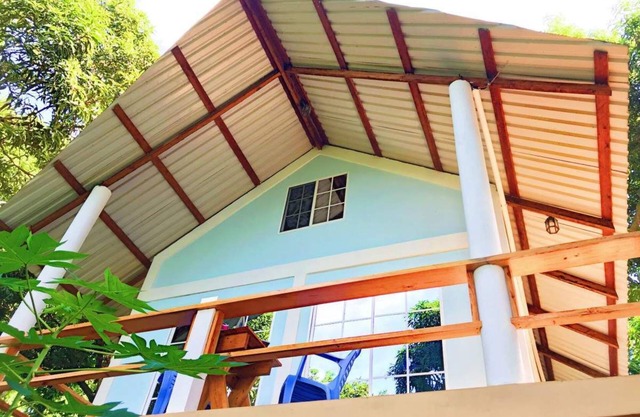 HiUP Treehouse Cabin - Ocean Views - By Best Beach - Private