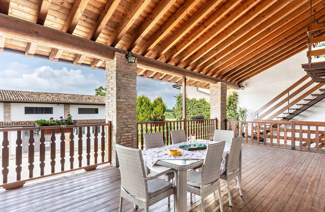 Apartamento vacacional "Cascina Raperonzolo" con terraza privada, aire acondicionado y Wi-Fi