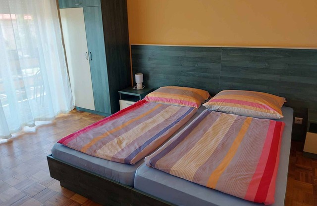 Apartamento vacacional 300 m del lago Balatón