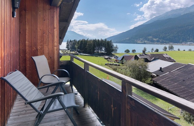 Apartamento 'Appartements Egart 2' con vistas al lago, balcón y wifi