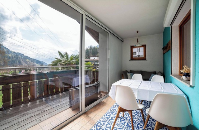 Apartamento vacacional 'Camping Passeier Arnika' con sauna, vistas a la montaña, jardín y wifi