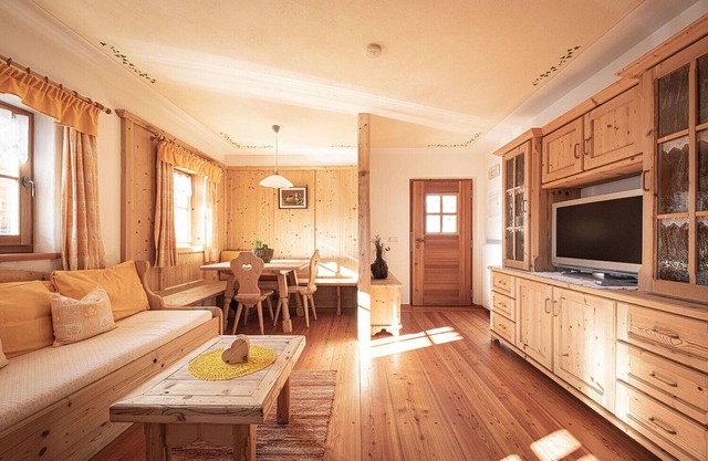 Apartamento vacacional "Himmelschlüssel" con vistas a la montaña, 2 terrazas privadas y Wi-Fi