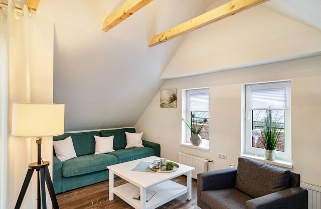 Apartamento vacacional 'Huus An't Koornfeld' con balcón y wifi