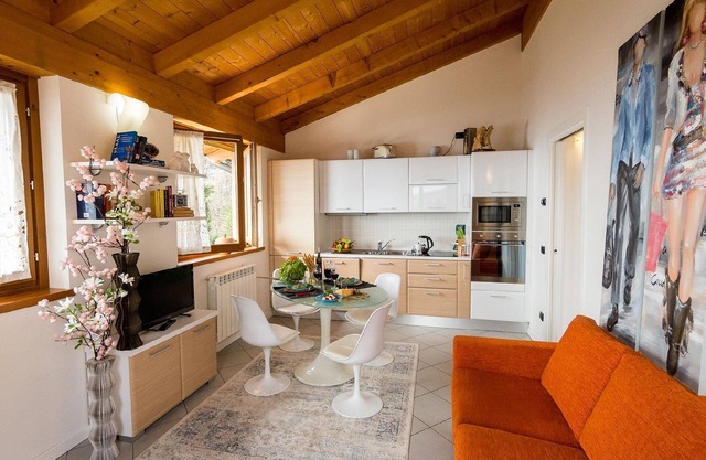 Holiday apartment Parzanica for 2 - 4 persons with 1 bedroom - Holiday apartment in one or multi-fam