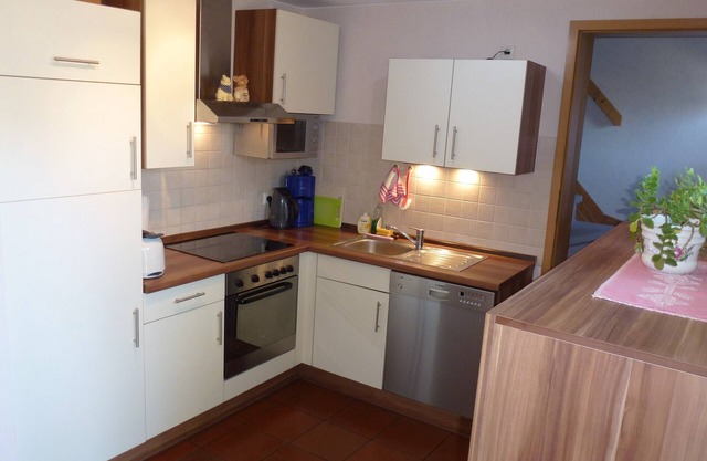 Holiday Apartment "Petersen - 1" with Shared Terrace, Shared Garden & Wi-Fi