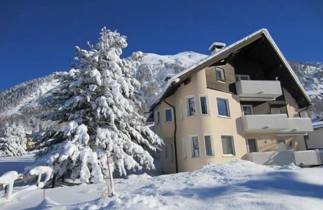 Apartamento de vacaciones Pontresina para 1 - 3 personas con 1 dormitorio - Apartamento en casa unif