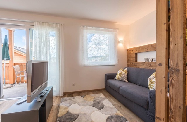 Apartamento vacacional "Roderer" con vistas a la montaña, Wi-Fi, balcones y terraza