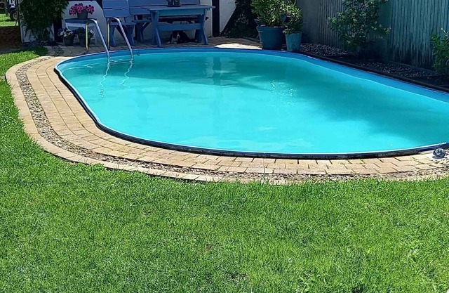 Apartamento vacacional con terraza y piscina