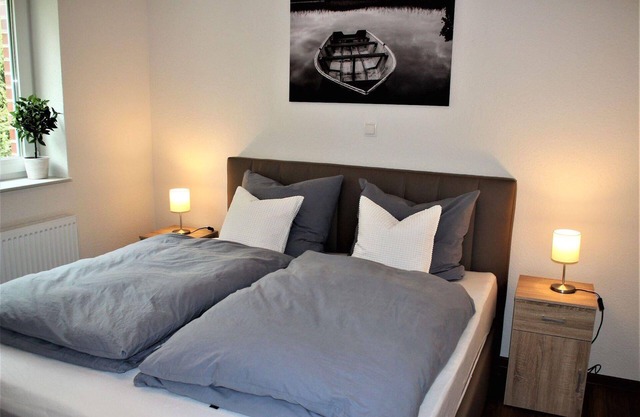 Holiday flat "Heidelerche" directly on the reservoir