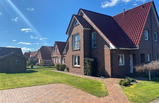 Casa de vacaciones 'Ferienhaus Wilken' con terraza privada, jardín privado y Wi-Fi