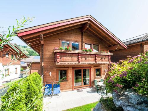 Holiday Home Alpenglück by Interhome