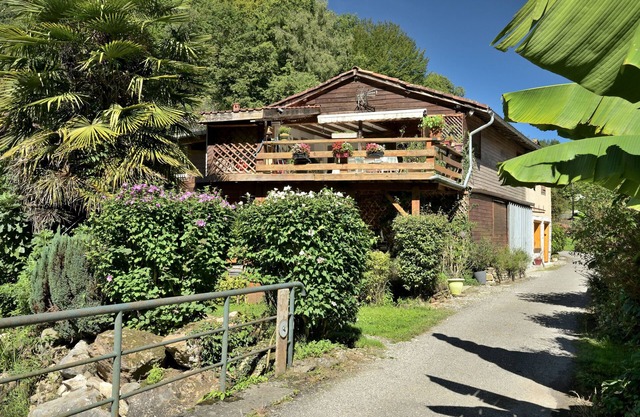 Casa de Vacaciones 'Au Fil De L'eau' con Vista a la Montaña, Terraza Privada y Wi-Fi