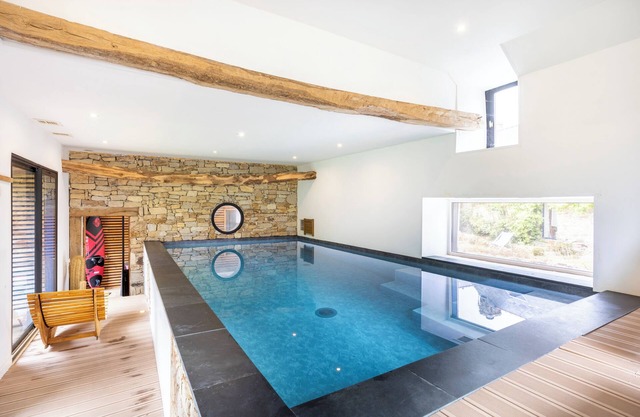 Casa de vacaciones 'Avec Piscine-Cap Sizun' con terraza privada, jardín privado y Wi-Fi