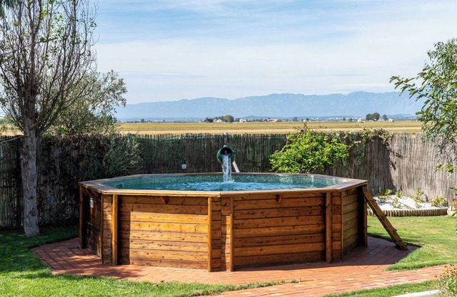 Casa de vacaciones "Deltaprego" con piscina privada y Wi-Fi