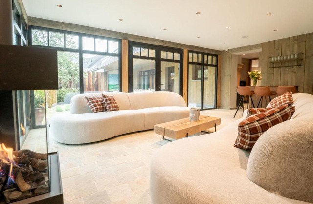 Holiday Home Huyze Ter Bercken with swimming pond by Interhome