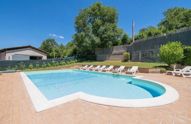 Casa en Sellano con piscina privada