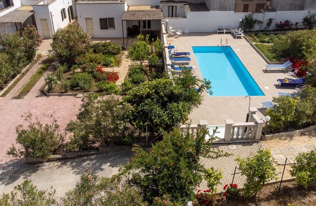 Casa de vacaciones "Casa Papadia - Trilocale Gelsomino" con piscina, A/C y Wi-Fi, admite mascotas