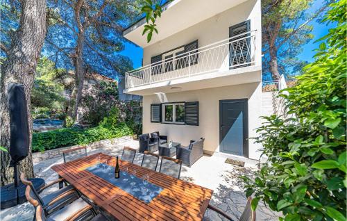 Holiday Home Jadrija Vii, Iii