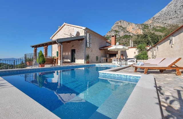 Casa de vacaciones Živogošće para 1 - 6 personas con 3 dormitorios - Casa pareada