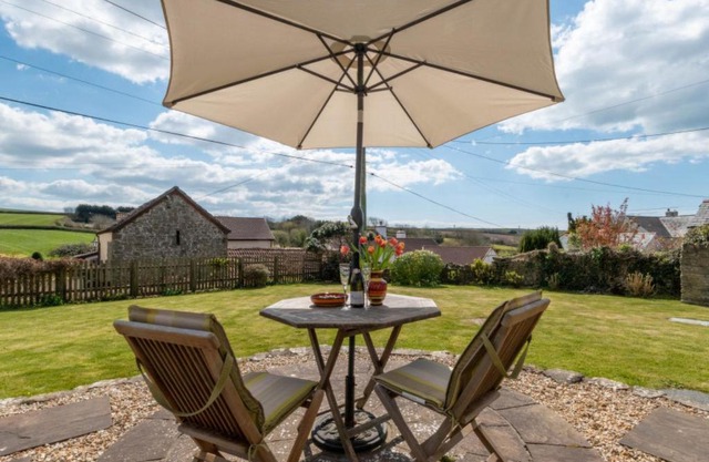 Holiday Home The Hop House