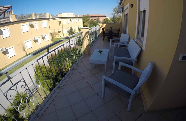 Casa vacacional con zona de piscina, aire acondicionado, acceso a internet y lavadora