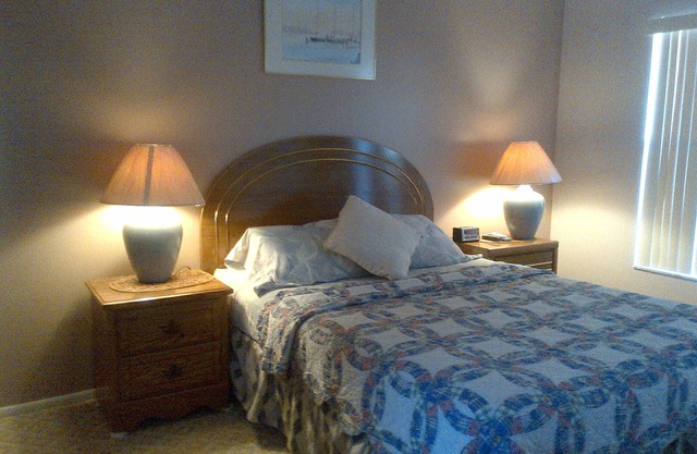 Casa a 5 minutos de Disney, ¡perfecto para familias y mascotas! Patio cercado, piscina! Wi-Fi gratis