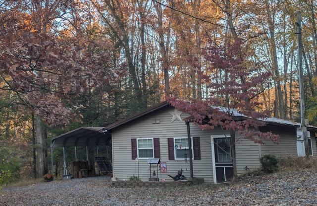 Charming 2-bedroom house in Blanchard with AC