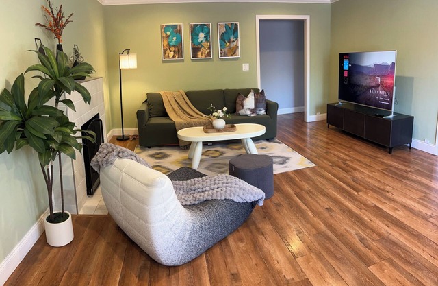 Best Value Charming Comfy 4B2B SAN JOSE PRIME LOCATION